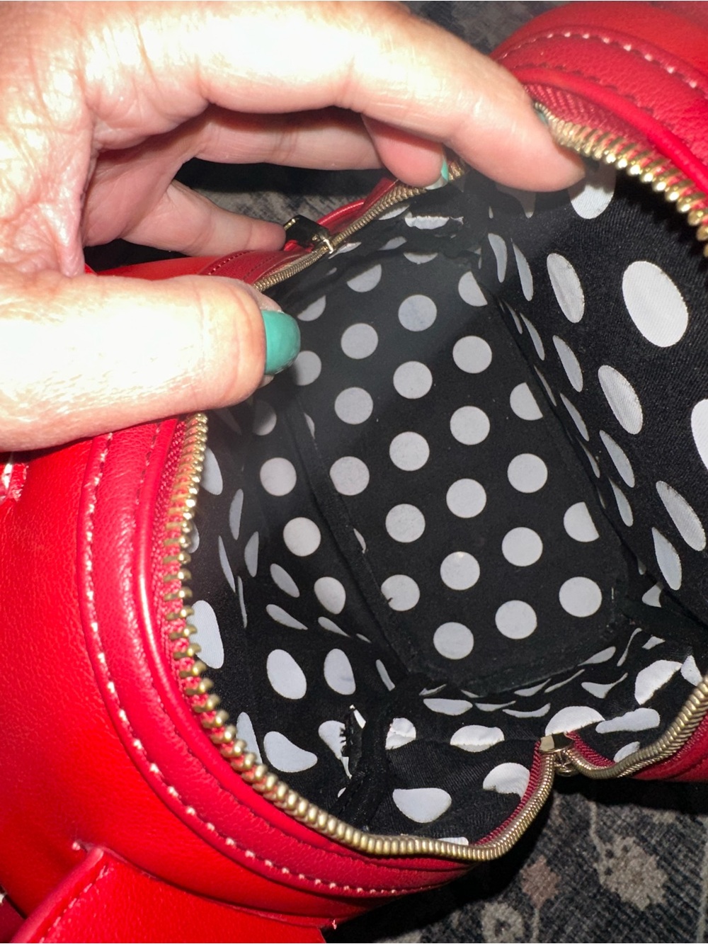 Disney loungefly Red Minnie Bow Mini Backpack with Gold Hardware - Picture 8 of 10